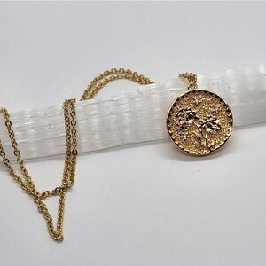 October Birth Month Gold Toned Floral Necklace Astrology Flower Marigolds